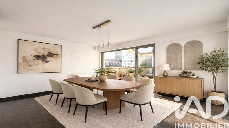 Ma-Cabane - Vente Appartement Nîmes, 215 m²