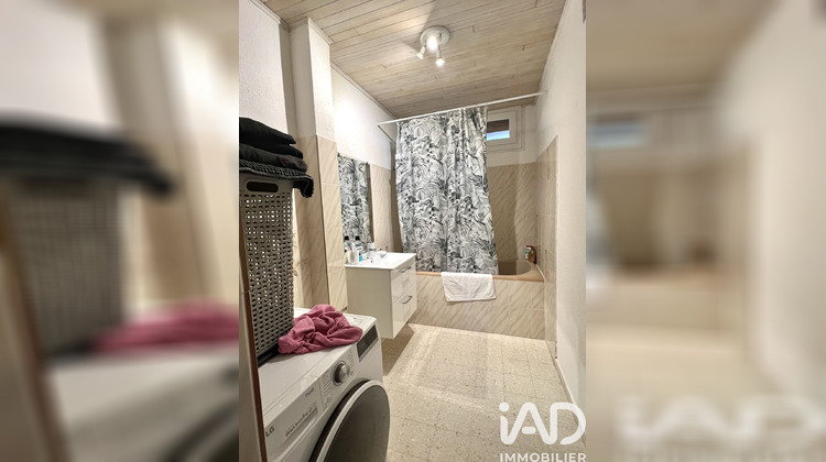 Ma-Cabane - Vente Appartement Nîmes, 54 m²