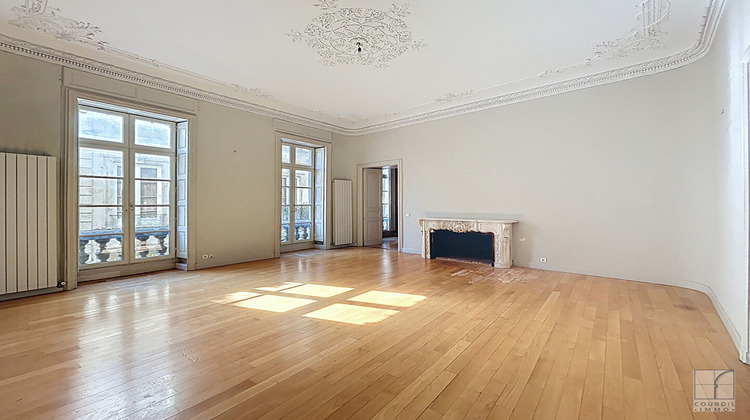 Ma-Cabane - Vente Appartement NIMES, 0 m²