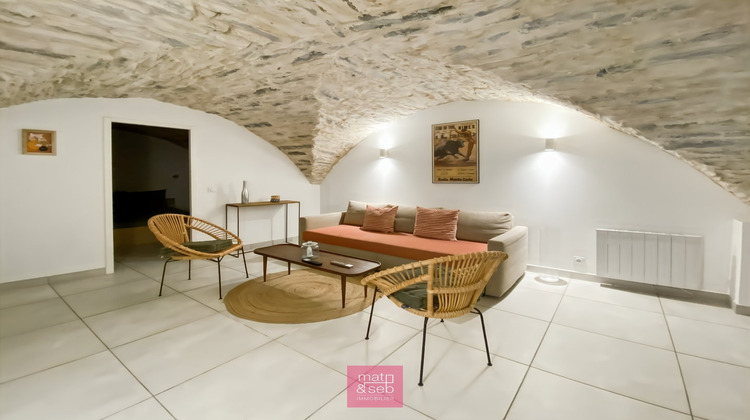 Ma-Cabane - Vente Appartement NIMES, 50 m²