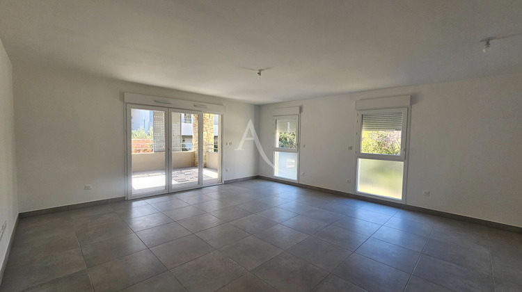Ma-Cabane - Vente Appartement NIMES, 96 m²