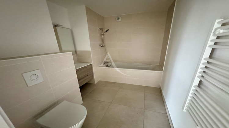Ma-Cabane - Vente Appartement NIMES, 96 m²