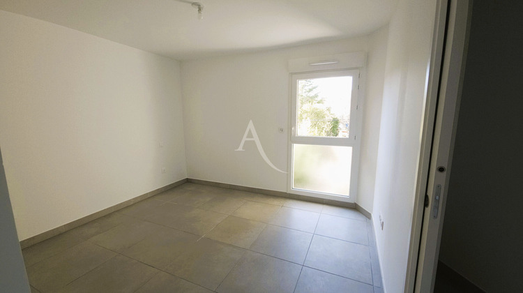 Ma-Cabane - Vente Appartement NIMES, 65 m²