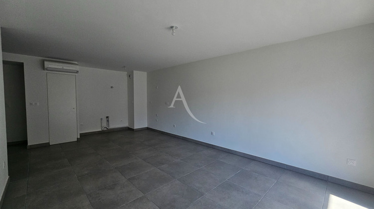 Ma-Cabane - Vente Appartement NIMES, 67 m²