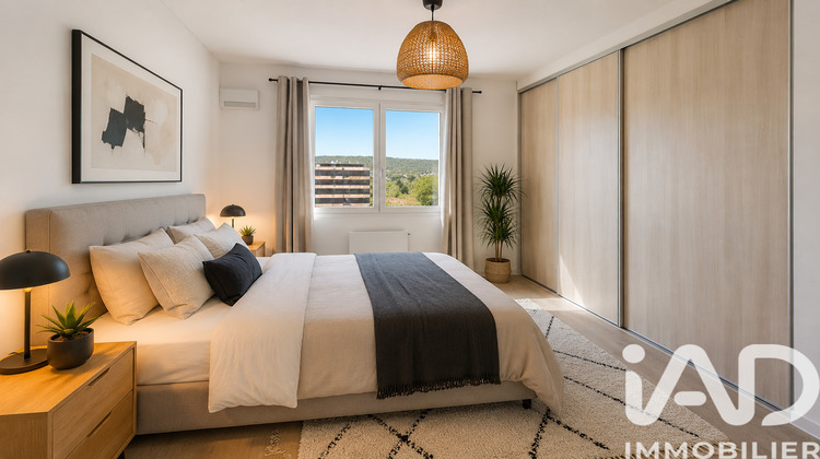 Ma-Cabane - Vente Appartement Nîmes, 56 m²