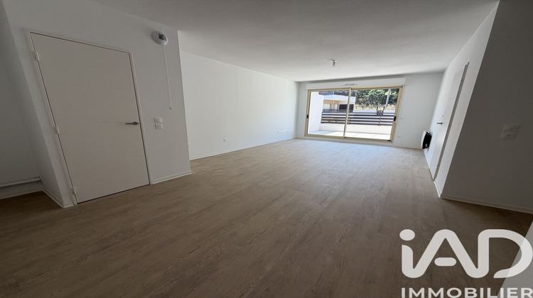 Ma-Cabane - Vente Appartement Nîmes, 83 m²