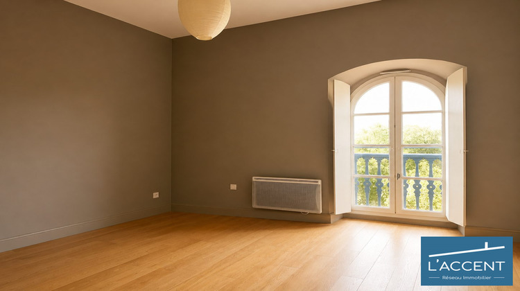 Ma-Cabane - Vente Appartement Nîmes, 75 m²