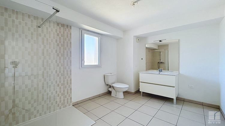 Ma-Cabane - Vente Appartement NIMES, 41 m²
