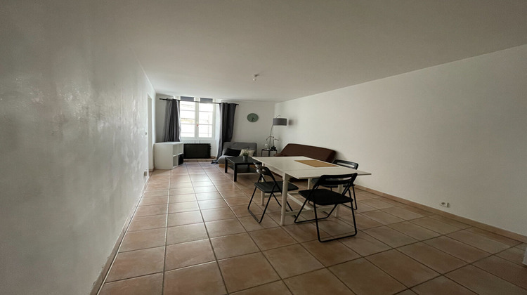 Ma-Cabane - Vente Appartement NIMES, 49 m²