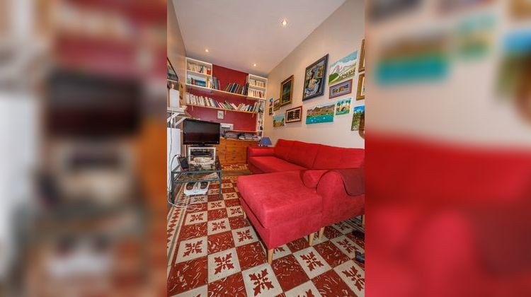 Ma-Cabane - Vente Appartement NIMES, 66 m²