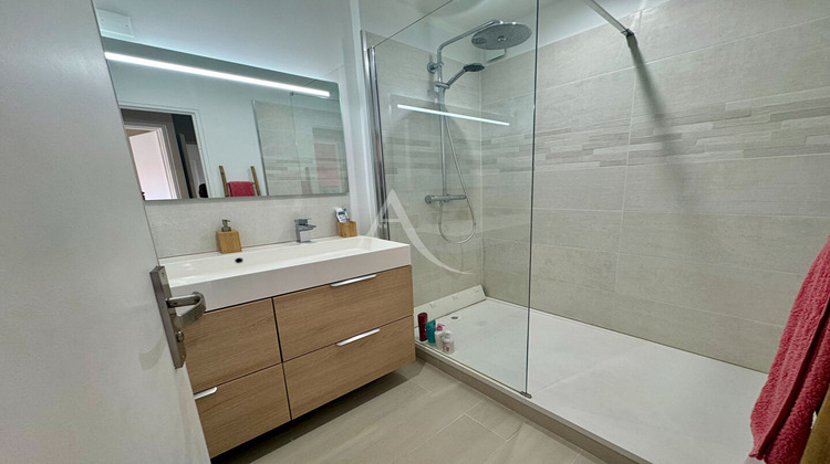 Ma-Cabane - Vente Appartement NIMES, 139 m²