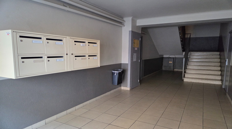 Ma-Cabane - Vente Appartement NIMES, 60 m²