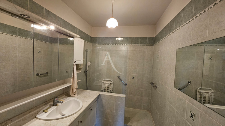 Ma-Cabane - Vente Appartement NIMES, 95 m²