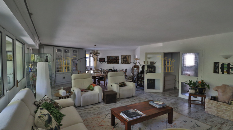 Ma-Cabane - Vente Appartement Nîmes, 124 m²