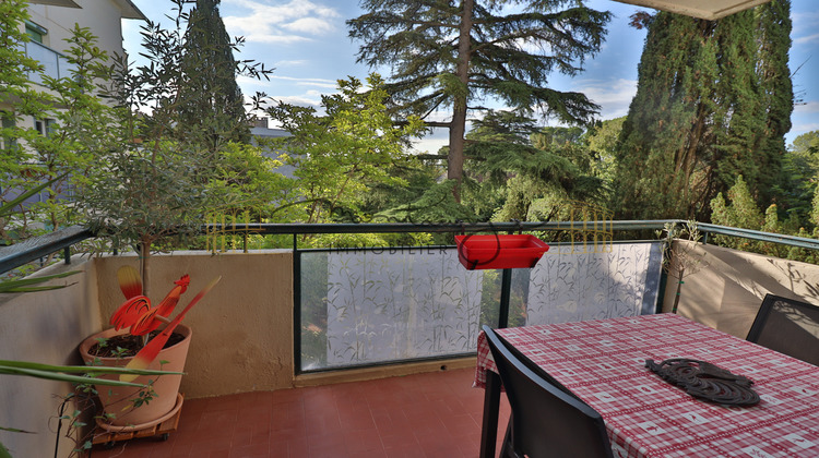 Ma-Cabane - Vente Appartement Nîmes, 82 m²