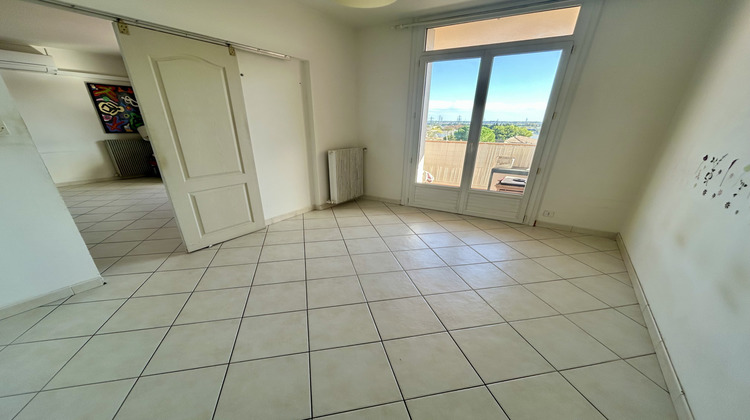 Ma-Cabane - Vente Appartement Nîmes, 82 m²