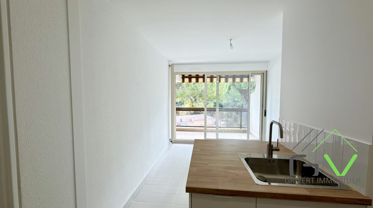 Ma-Cabane - Vente Appartement Nîmes, 74 m²
