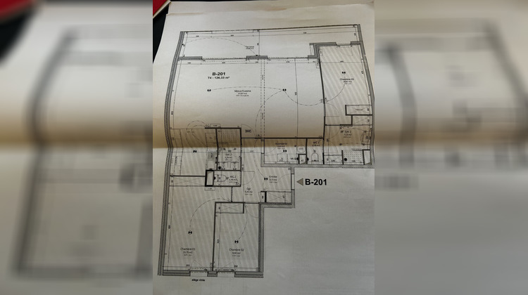 Ma-Cabane - Vente Appartement NIMES, 126 m²