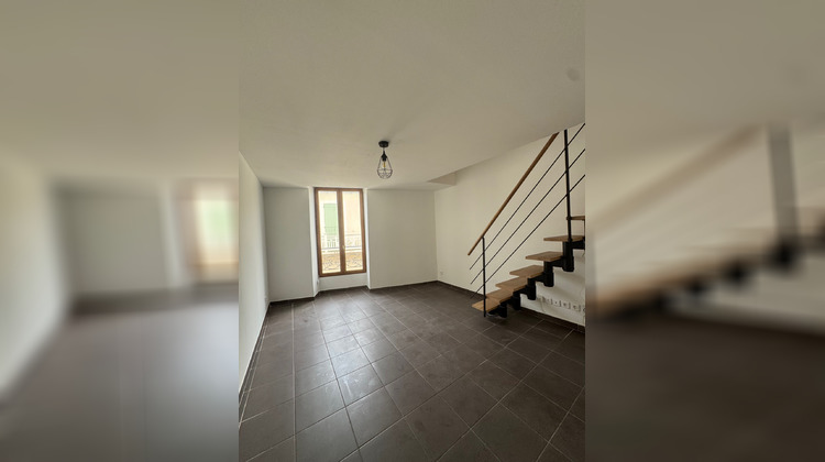 Ma-Cabane - Vente Appartement Nîmes, 64 m²