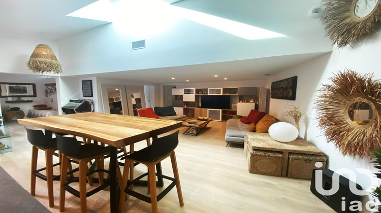 Ma-Cabane - Vente Appartement Nîmes, 156 m²