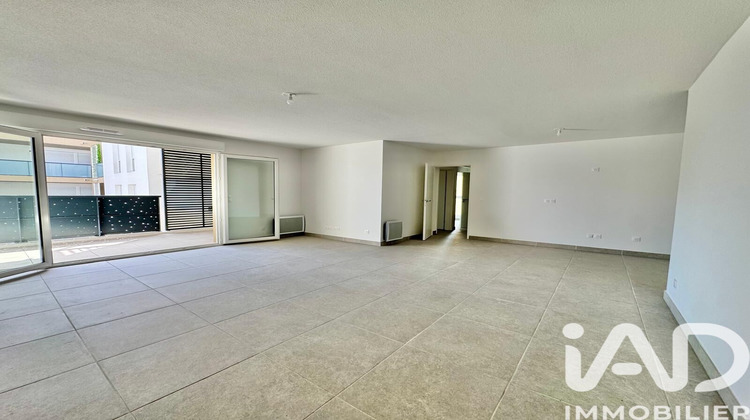 Ma-Cabane - Vente Appartement Nîmes, 64 m²