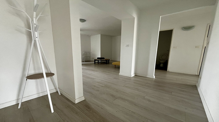 Ma-Cabane - Vente Appartement NIMES, 67 m²