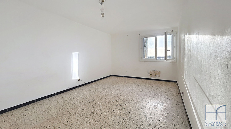 Ma-Cabane - Vente Appartement NIMES, 63 m²