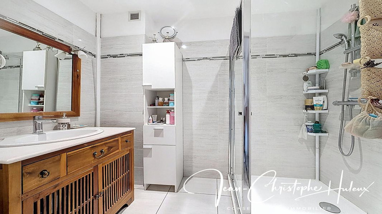 Ma-Cabane - Vente Appartement NIMES, 62 m²