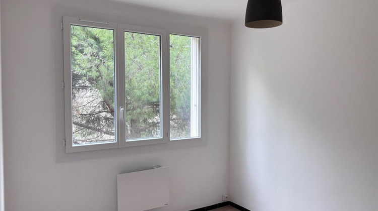 Ma-Cabane - Vente Appartement NIMES, 54 m²
