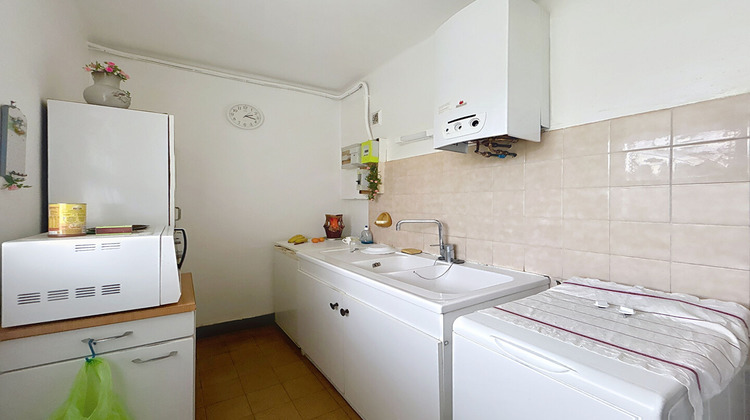 Ma-Cabane - Vente Appartement NIMES, 64 m²