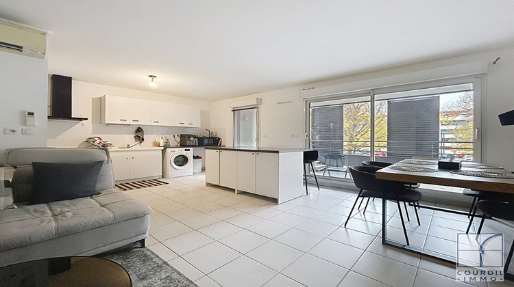 Ma-Cabane - Vente Appartement NIMES, 66 m²