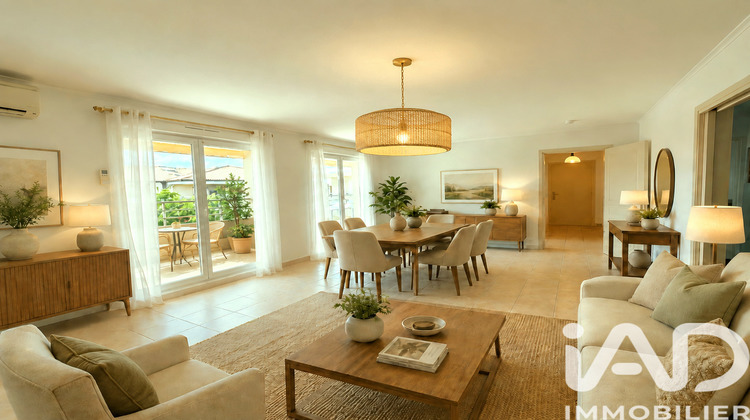 Ma-Cabane - Vente Appartement Nîmes, 81 m²