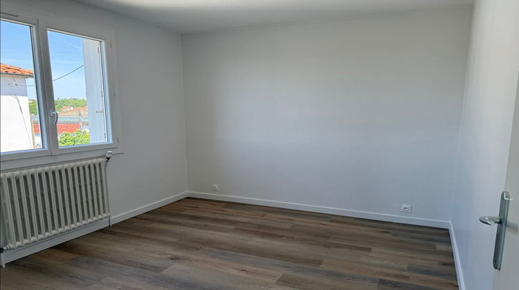 Ma-Cabane - Vente Appartement NIORT, 68 m²
