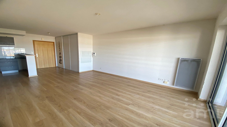 Ma-Cabane - Vente Appartement NIORT, 61 m²