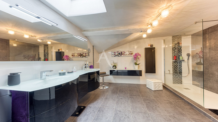 Ma-Cabane - Vente Appartement NOISIEL, 143 m²