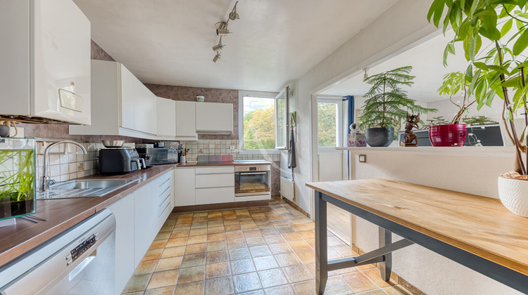 Ma-Cabane - Vente Appartement NOISIEL, 70 m²