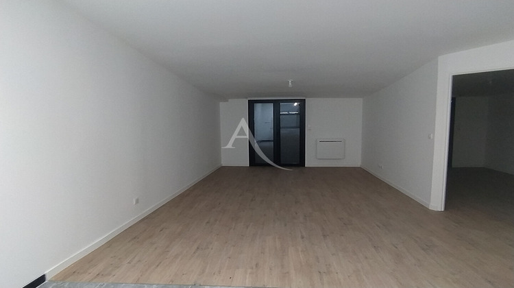 Ma-Cabane - Vente Appartement NOISY-LE-GRAND, 45 m²