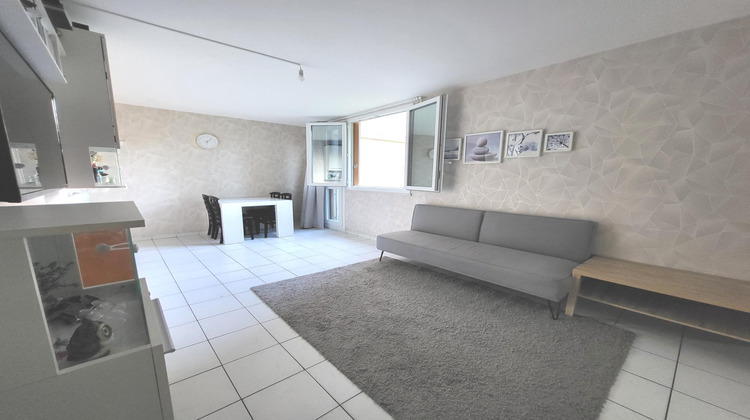 Ma-Cabane - Vente Appartement Noisy-le-Grand, 64 m²