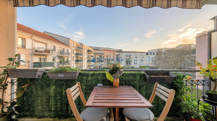 Ma-Cabane - Vente Appartement Noisy-le-Grand, 65 m²