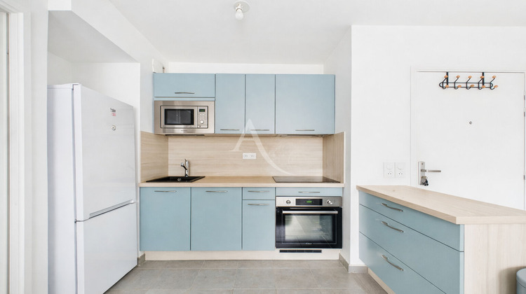 Ma-Cabane - Vente Appartement NOISY-LE-GRAND, 59 m²