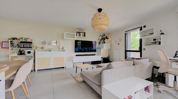 Ma-Cabane - Vente Appartement Noisy-le-Grand, 62 m²