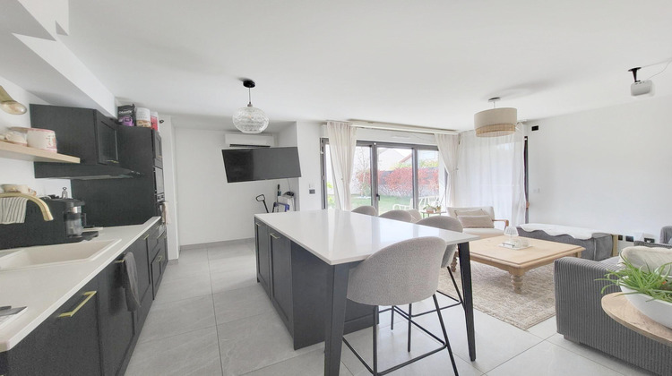 Ma-Cabane - Vente Appartement Noisy-le-Grand, 59 m²