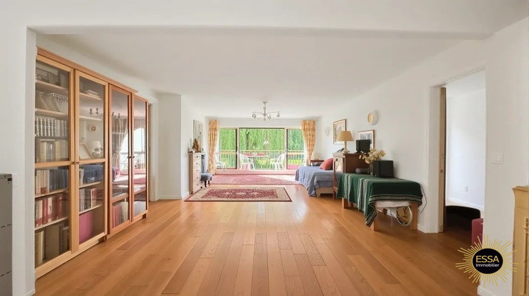 Ma-Cabane - Vente Appartement Noisy-le-Roi, 103 m²