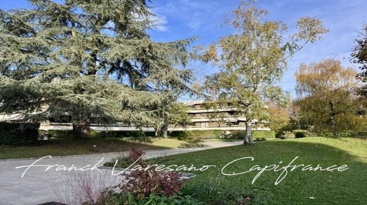 Ma-Cabane - Vente Appartement NOISY LE ROI, 115 m²