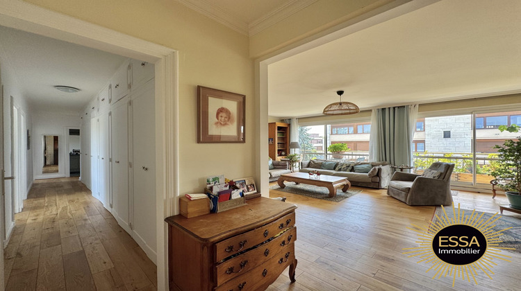 Ma-Cabane - Vente Appartement Noisy-le-Roi, 139 m²