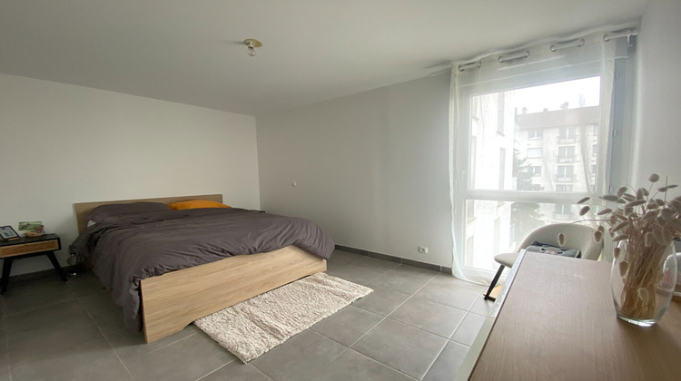 Ma-Cabane - Vente Appartement NOISY-LE-SEC, 59 m²