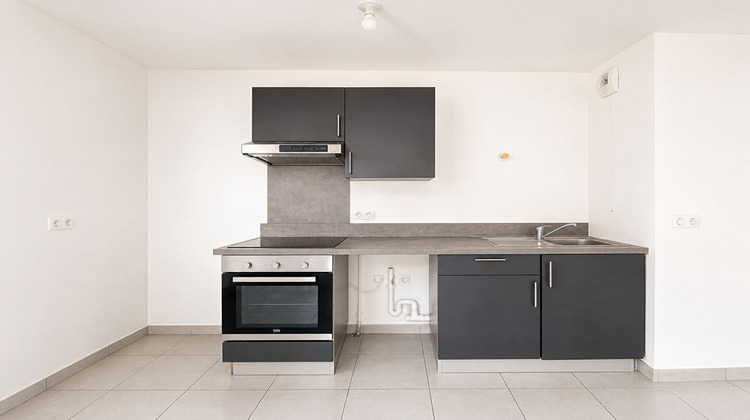Ma-Cabane - Vente Appartement NOISY-LE-SEC, 82 m²