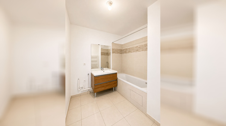 Ma-Cabane - Vente Appartement NOISY-LE-SEC, 82 m²