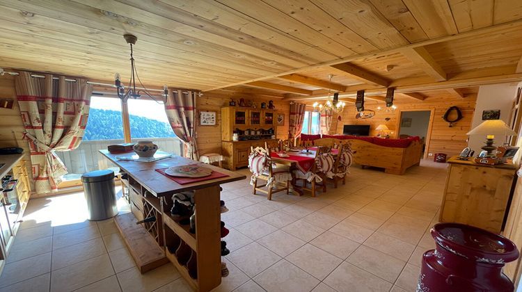 Ma-Cabane - Vente Appartement NOTRE-DAME-DE-BELLECOMBE, 84 m²