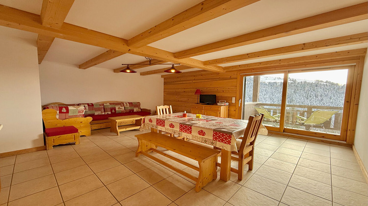 Ma-Cabane - Vente Appartement NOTRE-DAME-DE-BELLECOMBE, 59 m²